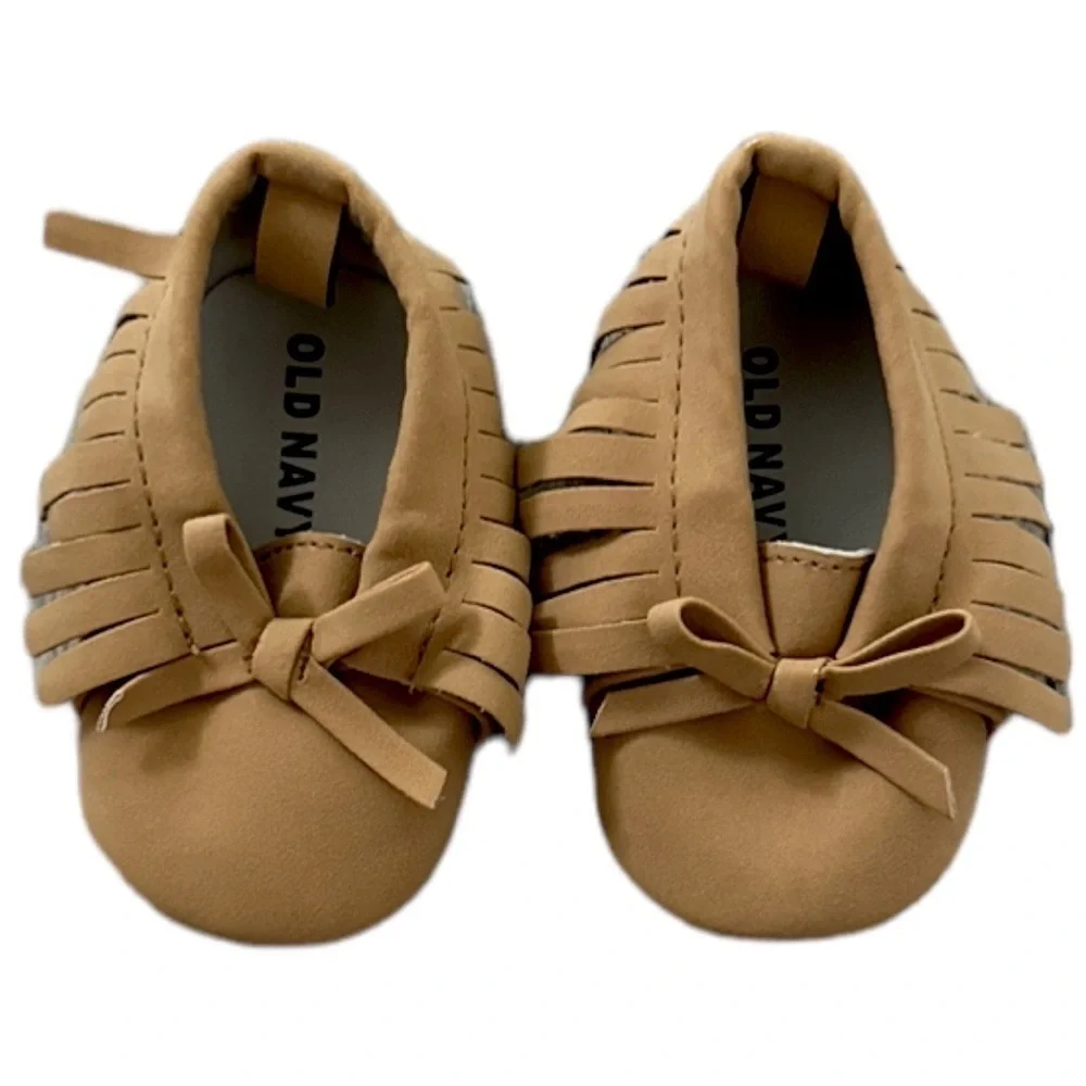 old navy tan moccasin booties baby girl 0-3 months never worn